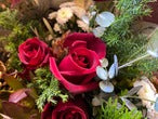 花束「シックなオトナ クリスマスブーケ」Mサイズ ブーケ クリスマス ギフト